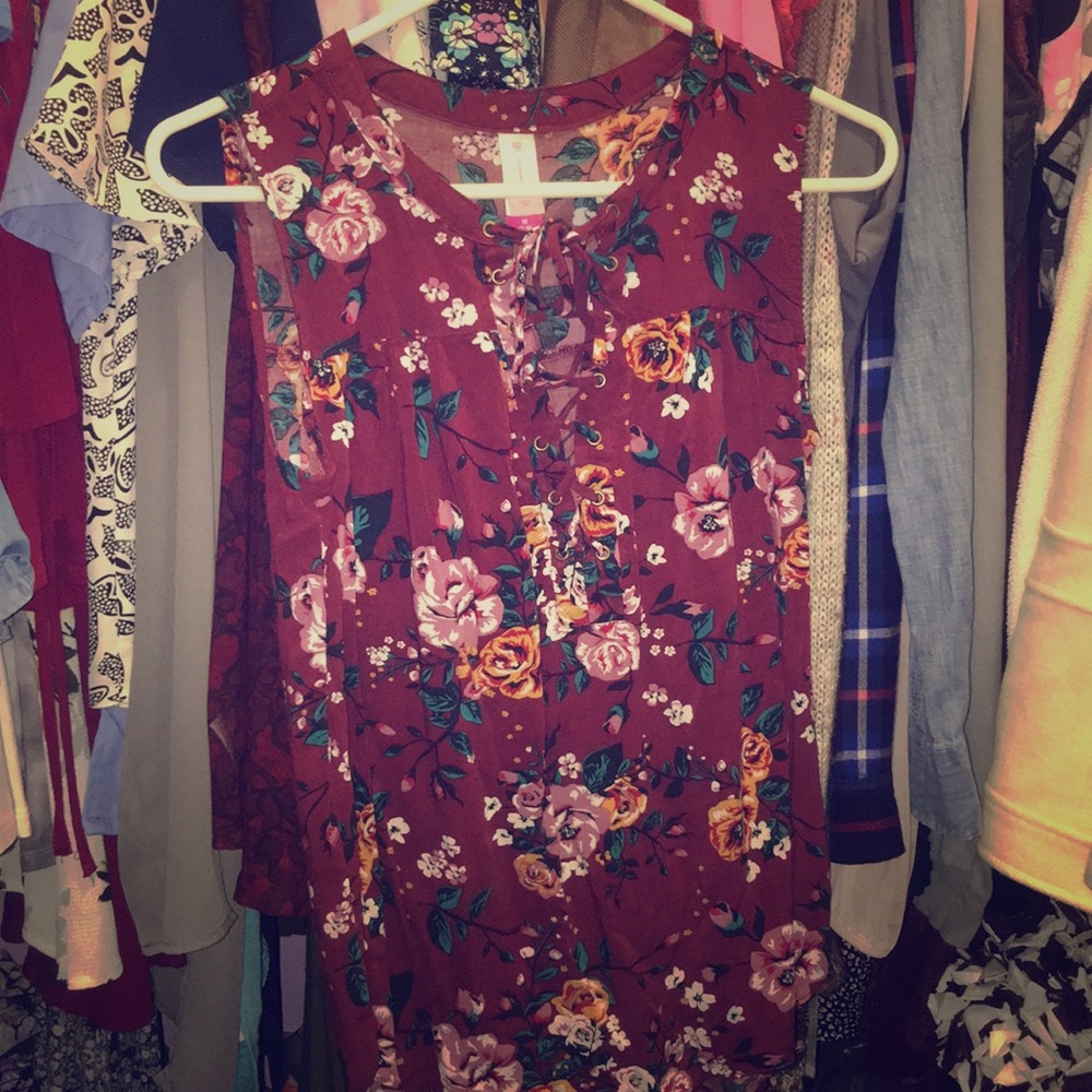 Sleeveless top